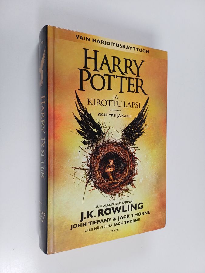 Harry Potter ja kirottu lapsi.