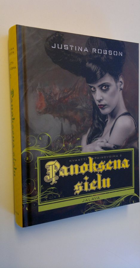 Justina Robson : Panoksena sielu