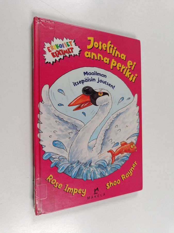 Josefiina ei anna periksi