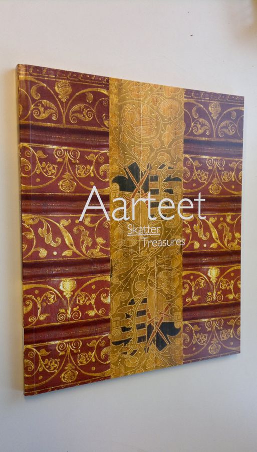 Inkeri (toim.) Pitkäranta : Aarteet = Skatter = Treasures