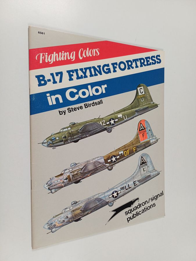 B-17 Flying Fortress in Color
