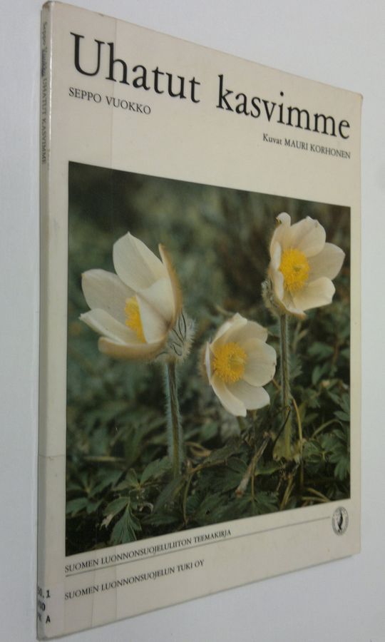 Seppo Vuokko : Uhatut kasvimme : Suomen luonnonsuojeluliiton teemakirja