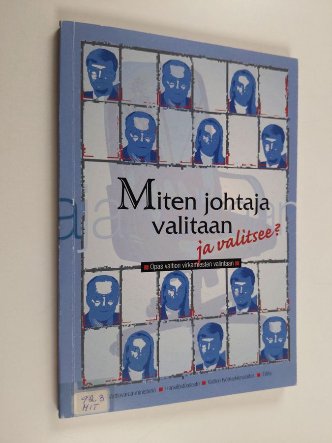 Miten johtaja valitaan ja valitsee?