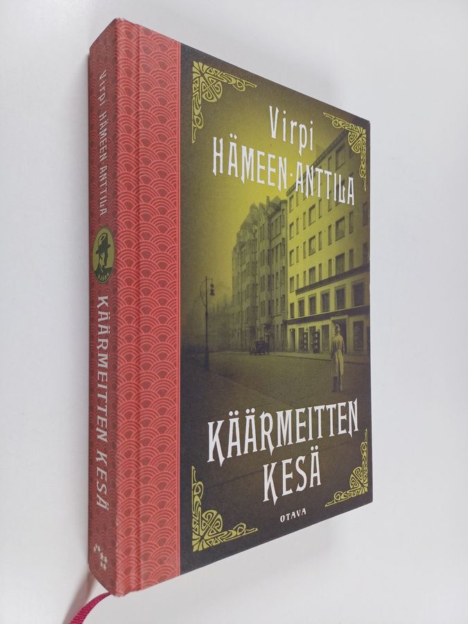 Virpi Hämeen-Anttila : Käärmeitten kesä : Karl Axel Björkin uusia tutkimuksia
