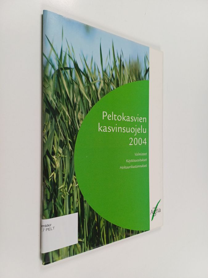 Peltokasvien kasvinsuojelu 2004