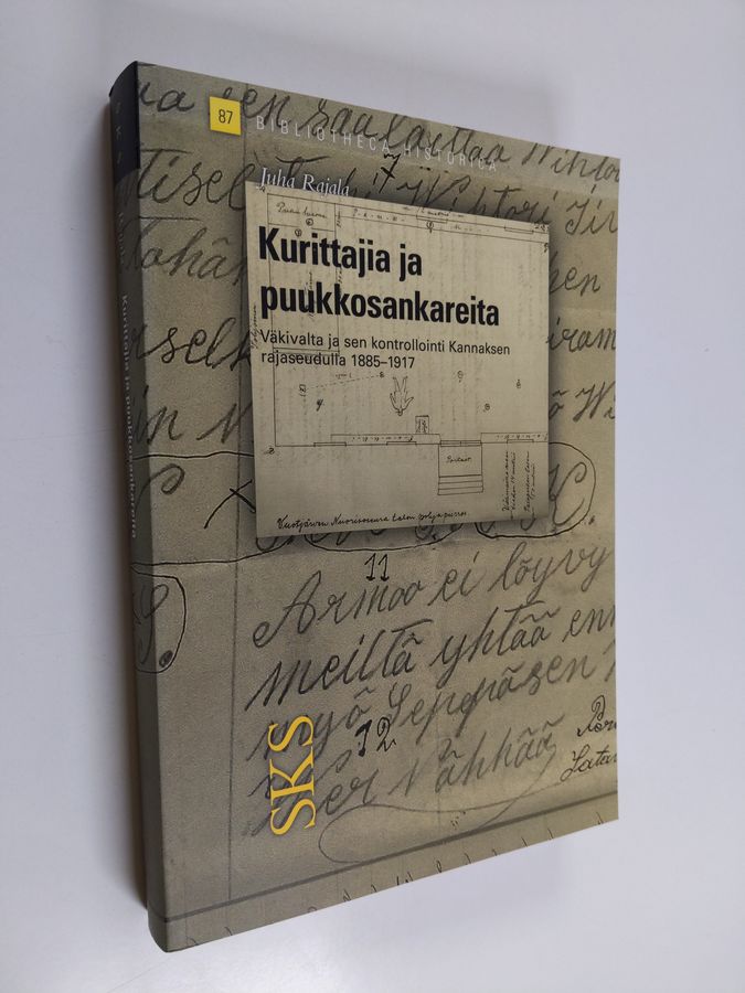 Kurittajia ja puukkosankareita