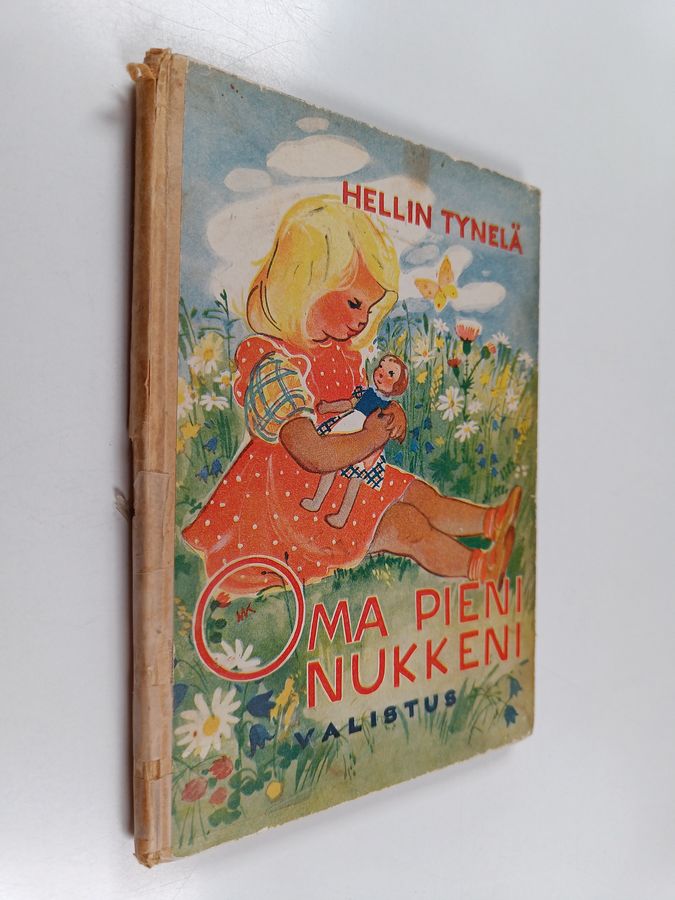 Oma pieni nukkeni Kertoelmia tyttösille