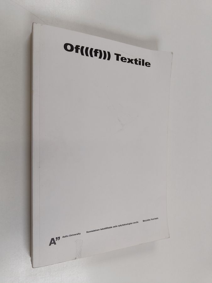 Of(f) textile