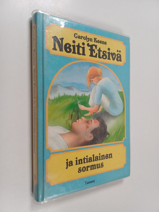 Neiti Etsivä ja intialainen sormus