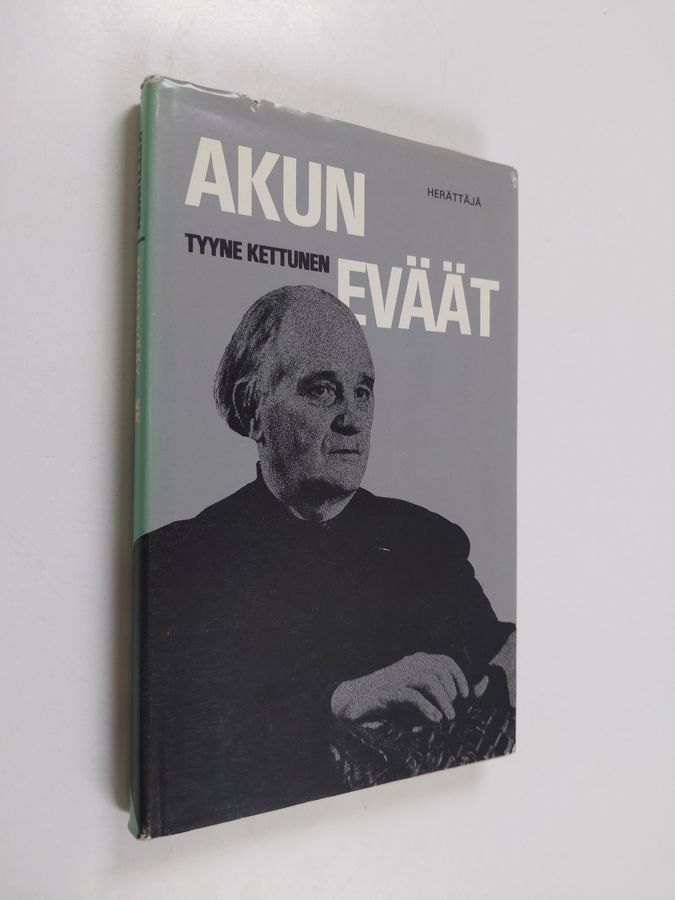 Akun eväät