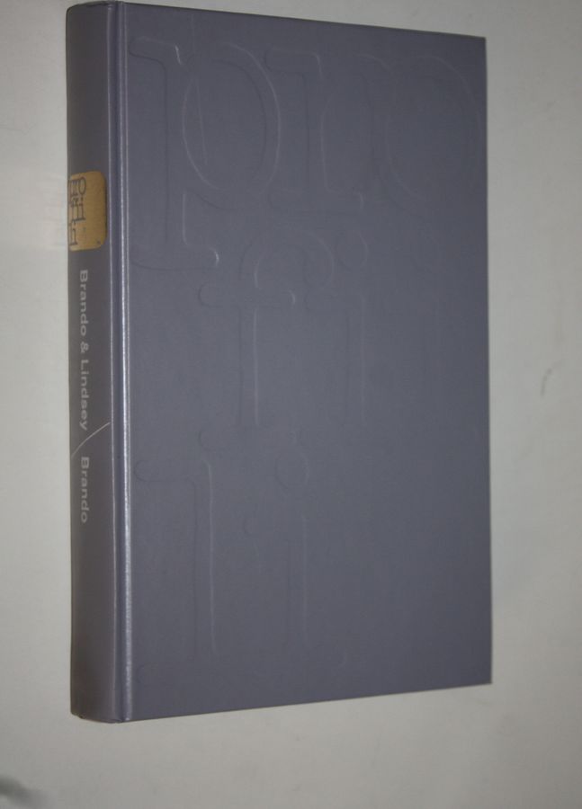 Marlon Brando : Brando