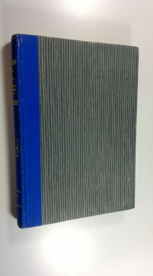 Martti Väinölä : Pellervolaiset osuuskaupat menetetyssä Karjalassa