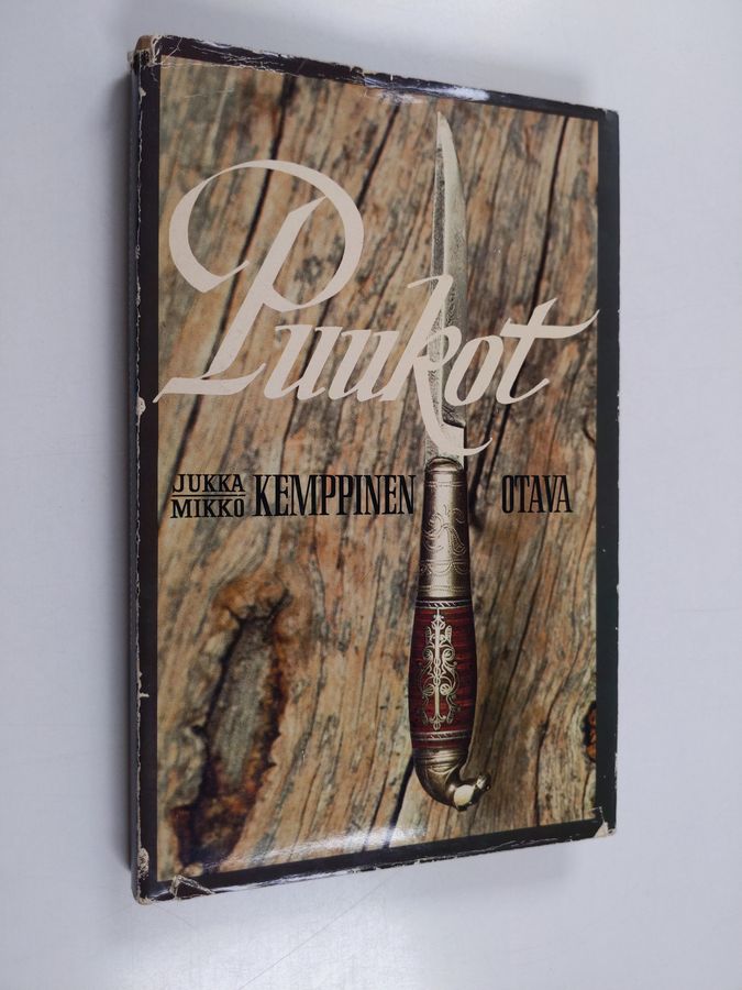 Jukka Kemppinen : Puukot