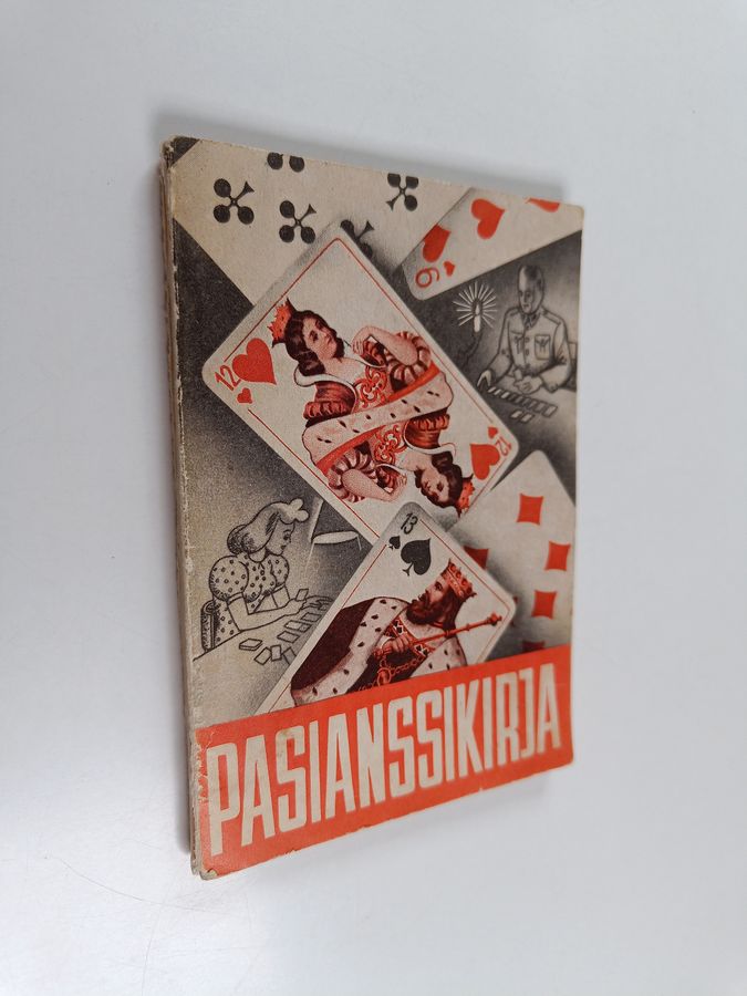 Pataässä : Pasianssikirja