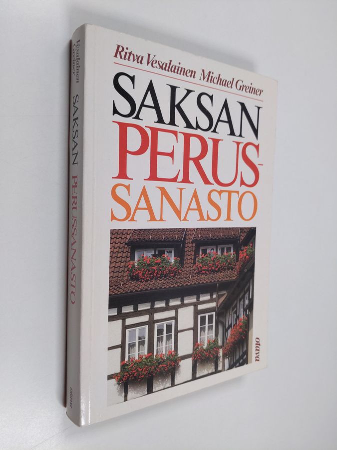 Ritva Vesalainen : Saksan perussanasto