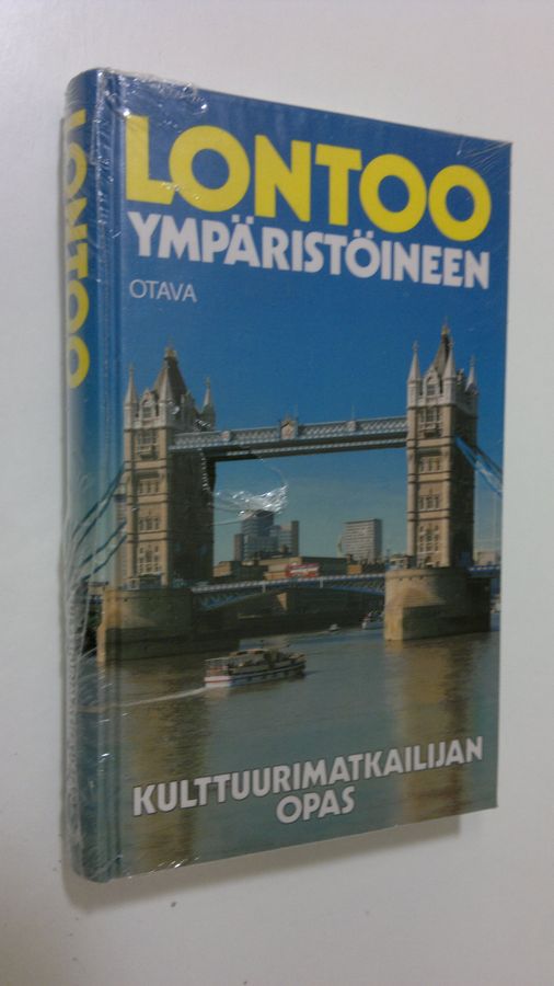 Maria Paukert : Lontoo ympäristöineen : kulttuurimatkailijan opas