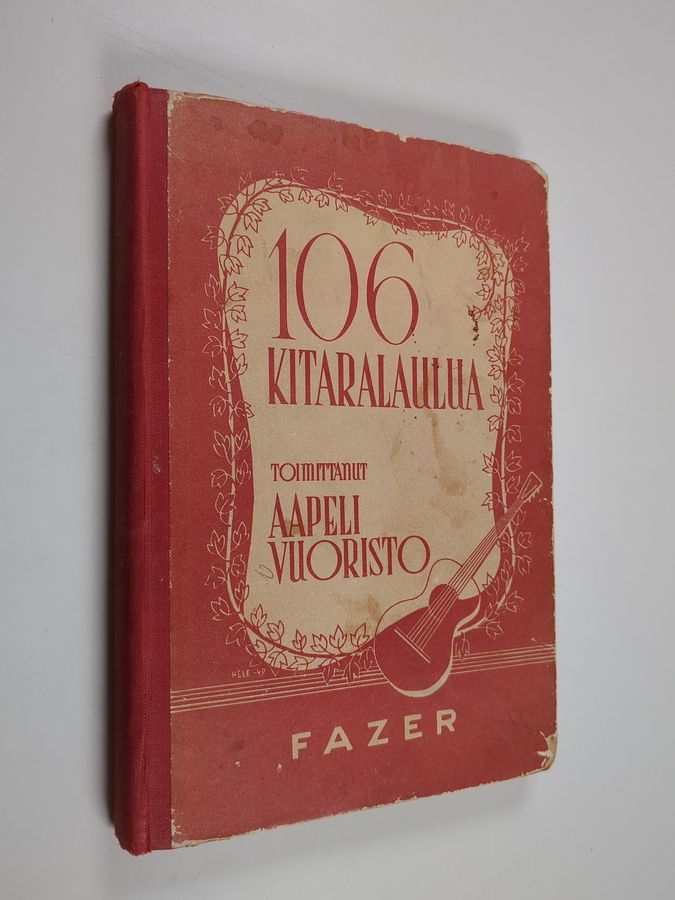 Aapeli (toim.) Vuoristo : 106 kitaralaulua