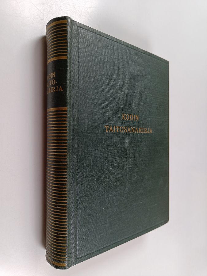 Vilho (toim.) Setälä : Kodin taitosanakirja