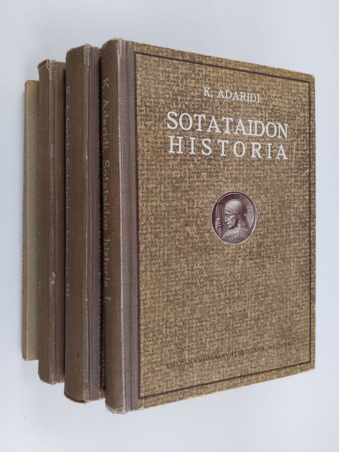 J. O. Hannula : Sotataidon historia 1-4 : Vanhan ajan taktiikan ja strategian pääpiirteet ; Taktiikan ja strategian pääpiirteet Keskiajalla ja Uudella ajalla ennen Kolmikymmenvuotista sotaa ; Sotalaitos, taktiikka ja strategia 30-vuotisen sodan aikana