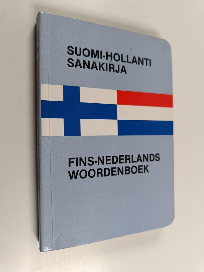 Rense 't Hooft : Suomi-hollanti sanakirja = Fins-Nederlands woordenboek