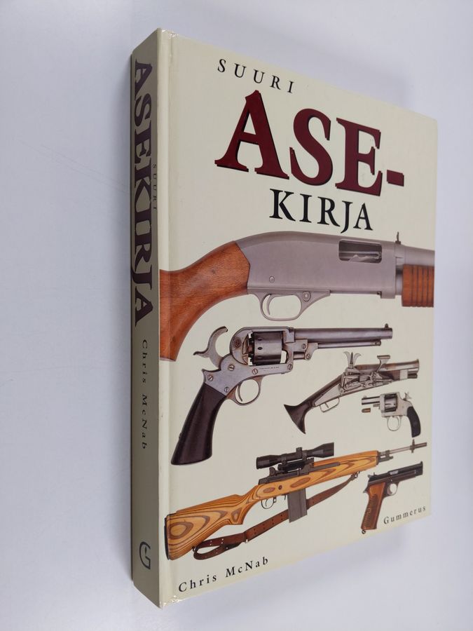 Chris (toim.) McNab : Suuri asekirja
