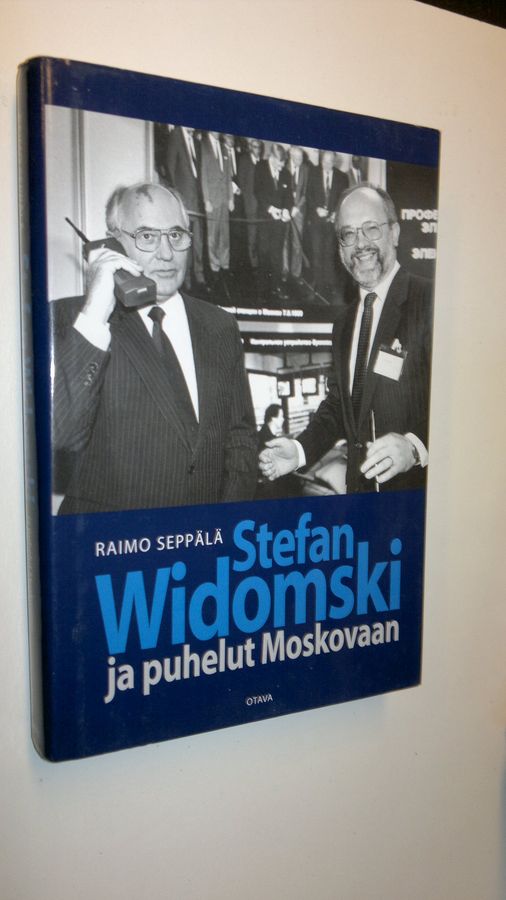 Raimo Seppälä : Stefan Widomski ja puhelut Moskovaan