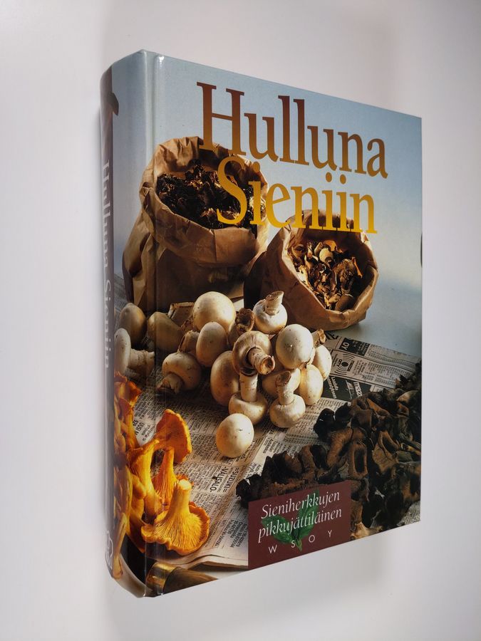 Ulla (piirroskuvitus) Vaajakallio : Hulluna sieniin : sieniherkkujen pikkujättiläinen