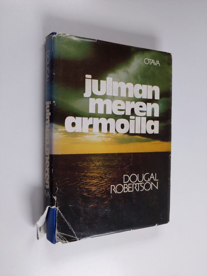 Dougal Robertson : Julman meren armoilla