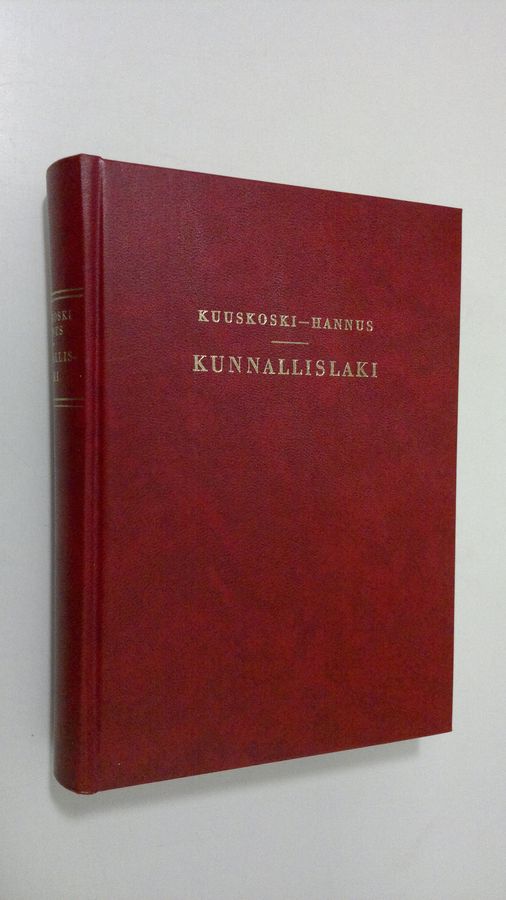 Reino Kuuskoski : Kunnallislaki