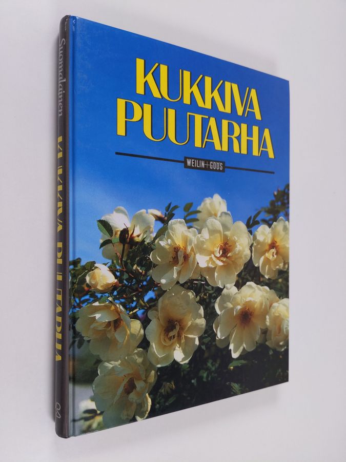 Aretta (päätoimittaja) Tiilimäki : Kukkiva puutarha