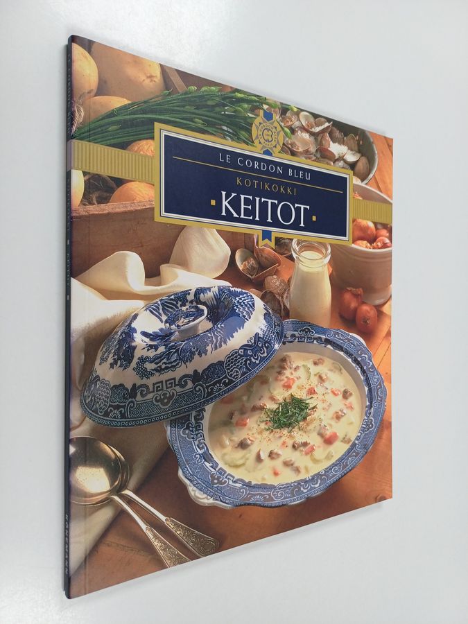 Kay (toim.) Halsey : Keitot