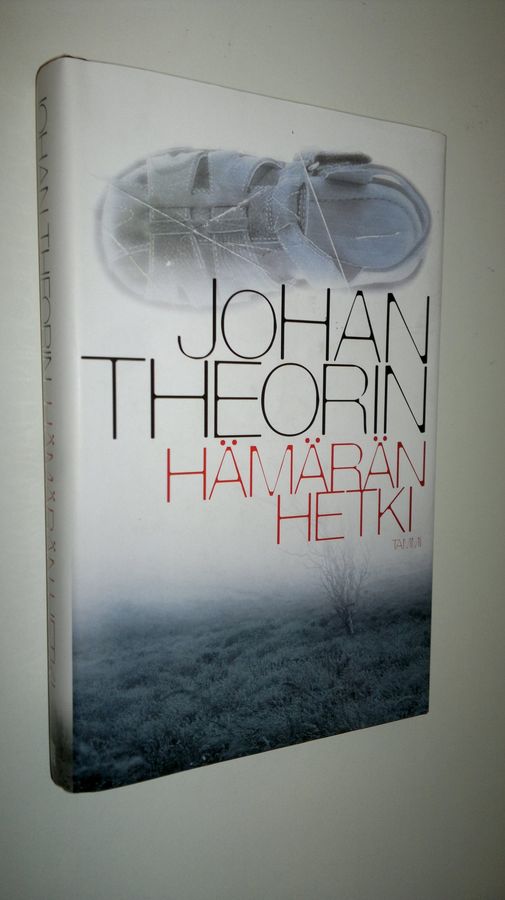 Johan Theorin : Hämärän hetki
