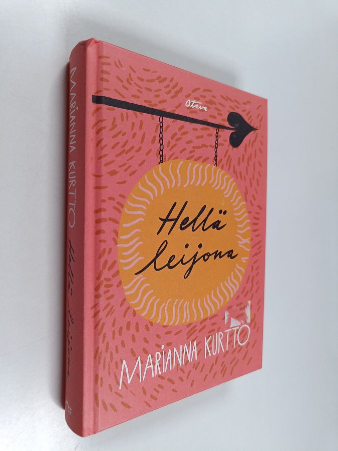 Hellä leijona