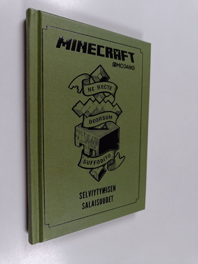 Stephanie Milton : Minecraft : selviytymisen salaisuudet