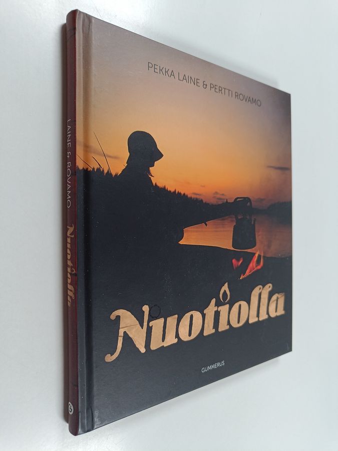 Pertti Rovamo & Pekka Laine : Nuotiolla