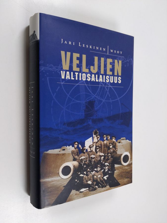 Jari Leskinen : Veljien valtiosalaisuus : Suomen ja Viron salainen sotilaallinen yhteistyö Neuvostoliiton hyökkäyksen varalle vuosina 1918-1940