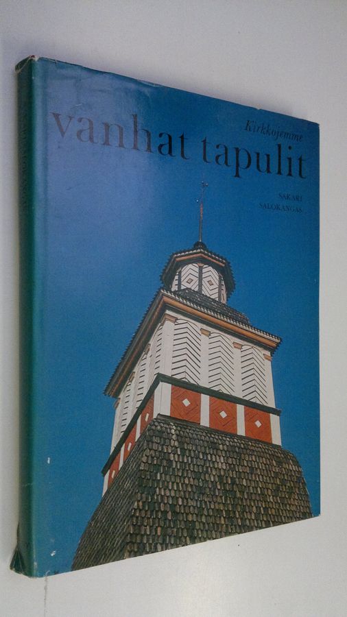 Sakari Salokangas : Kirkkojemme vanhat tapulit