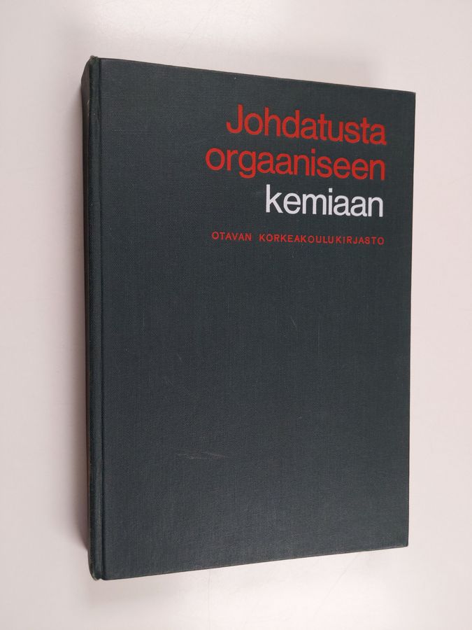 Terje Enkvist : Johdatusta orgaaniseen kemiaan